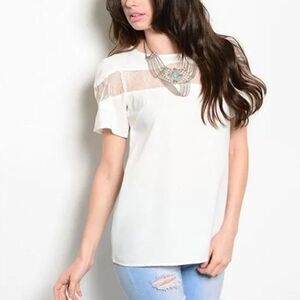 🖤 2/$20 Poema White Lace Top